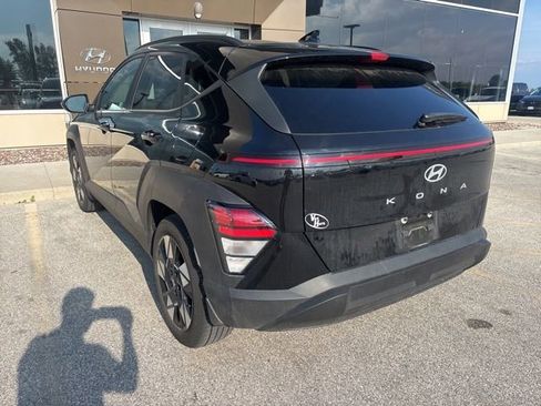 Used 2025 Hyundai Kona SEL FWD image 5
