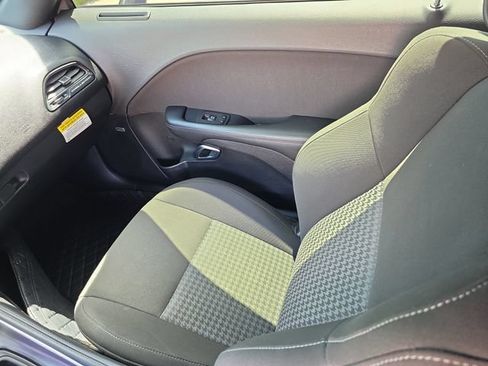 Used 2020 Dodge Challenger R/T RWD image 11
