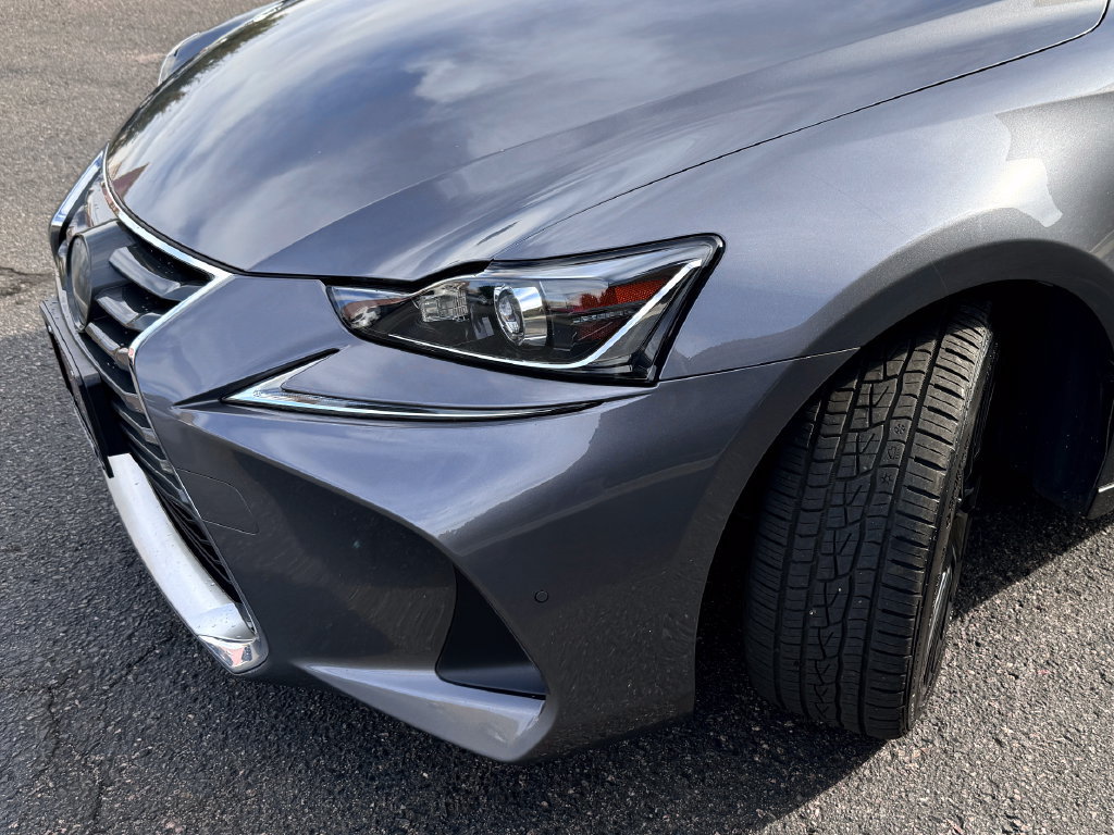 Used 2019 Lexus IS 300 AWD image 5