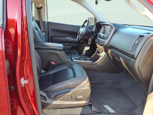 Used 2022 GMC Canyon AT4 image 15