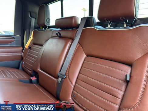 Used 2024 GMC Sierra 2500 Denali Ultimate image 26