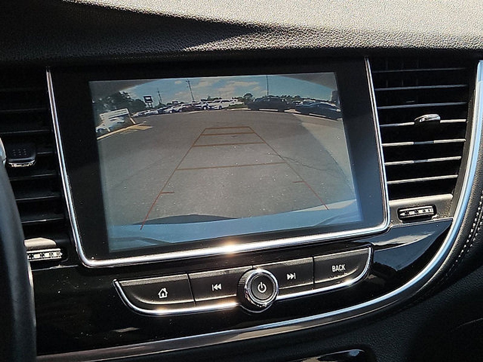 Used 2019 Buick Encore Preferred AWD/4WD image 19