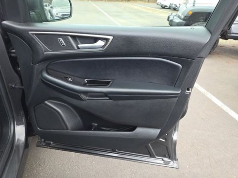 Used 2016 Ford Edge SEL w/ Equipment Group 201A image 22