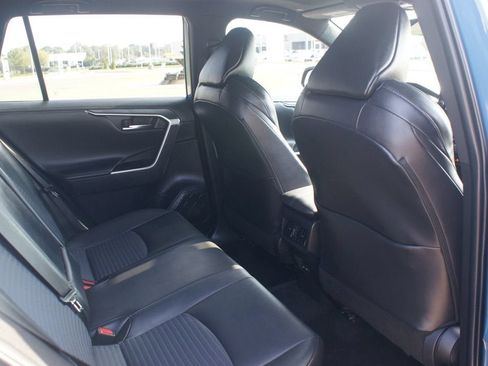Used 2023 Toyota RAV4 XSE AWD/4WD image 23
