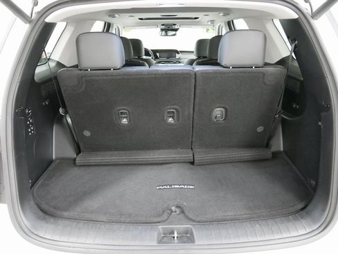 Used 2021 Hyundai Palisade SEL w/ Premium Package image 11