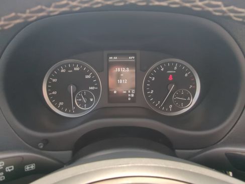 Used 2023 Mercedes-Benz Metris Passenger image 14