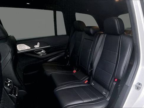 Used 2022 Mercedes-Benz GLS 450 4MATIC image 26