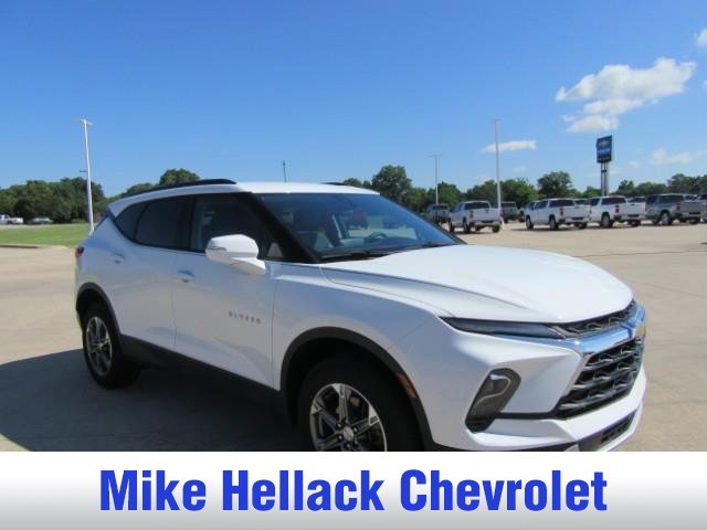 Used 2024 Chevrolet Blazer LT w/ LPO, Floor Liner Package FWD image 1