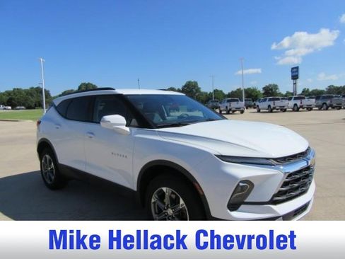 Used 2024 Chevrolet Blazer LT w/ LPO, Floor Liner Package FWD image 1