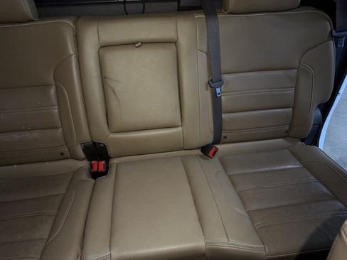 Used 2017 GMC Sierra 2500 Denali w/ Duramax Plus Package AWD/4WD image 11