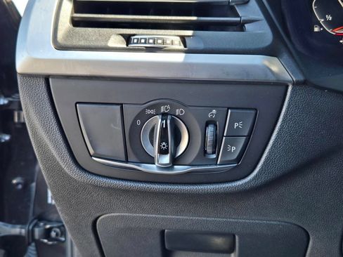 Used 2022 BMW X3 xDrive30i w/ Convenience Package AWD/4WD image 18