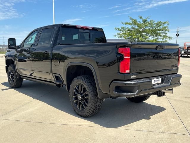 New 2026 Chevrolet Silverado 2500 High Country w/ Midnight Edition AWD/4WD image 8