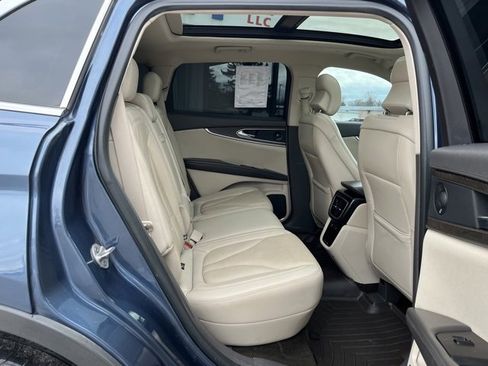 Used 2019 Lincoln Nautilus Reserve image 29