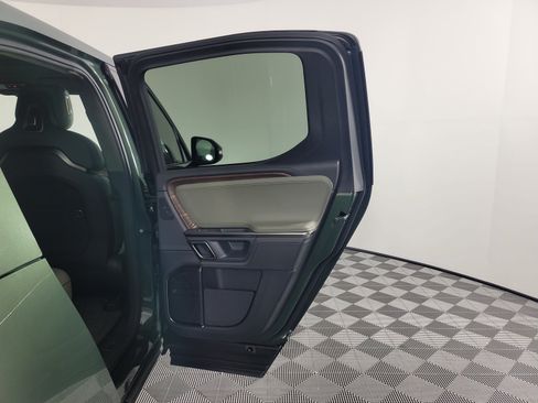 Used 2024 Rivian R1T Adventure AWD/4WD image 19