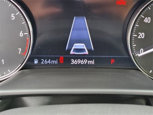 Used 2022 Buick Envision Avenir w/ Technology Package II image 21