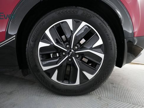 Used 2023 Kia EV6 Wind image 20