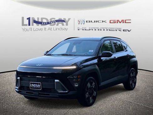 Used 2024 Hyundai Kona SEL AWD/4WD image 5