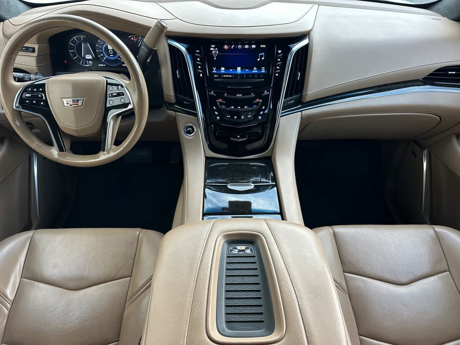 Used 2019 Cadillac Escalade ESV Platinum AWD/4WD image 3