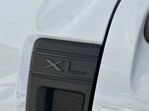 New 2026 Ford Maverick XL image 23