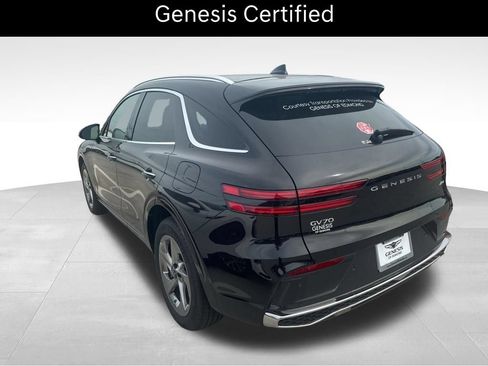 Certified 2026 Genesis GV70 2.5T AWD/4WD image 4