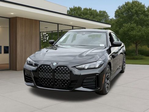 New 2026 BMW 430i w/ M Sport Package image 3