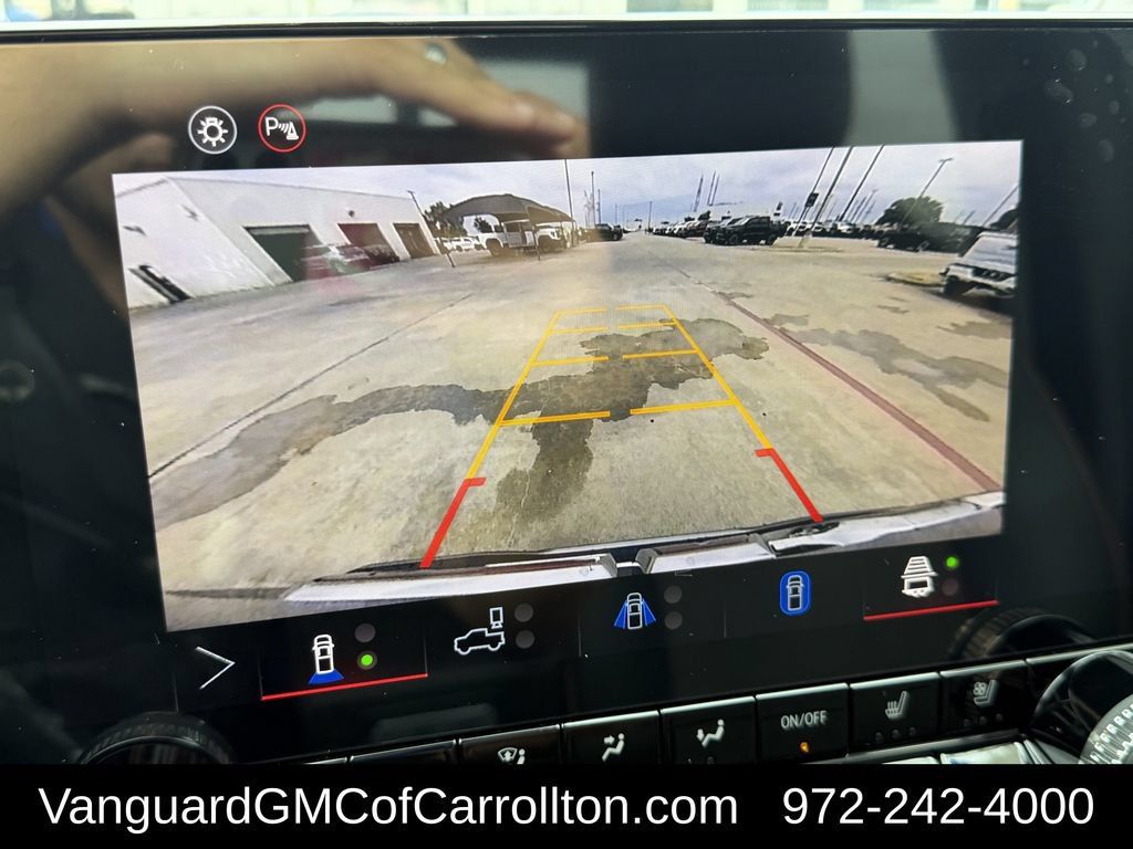 New 2026 GMC Canyon AT4 w/ Technology Plus Package AWD/4WD image 14