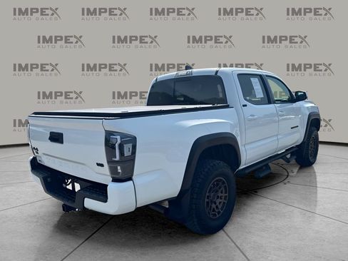 Used 2023 Toyota Tacoma 4x4 Double Cab w/ Trail Edition image 3