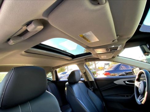 Certified 2025 Acura TLX w/ Technology Package image 13