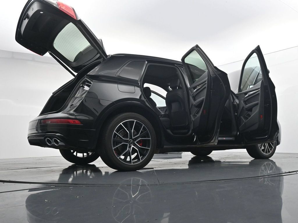 Used 2024 Audi SQ5 Premium Plus AWD/4WD image 46