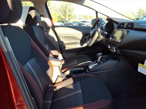 New 2025 Nissan Versa SR w/ Trunk Package image 10