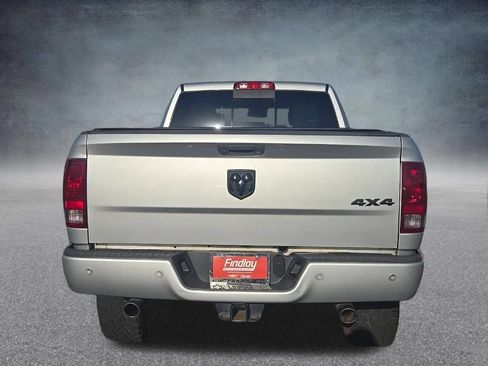 Used 2017 RAM 2500 Big Horn w/ Sport Appearance Group AWD/4WD image 5