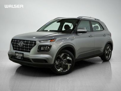 Used 2024 Hyundai Venue SEL