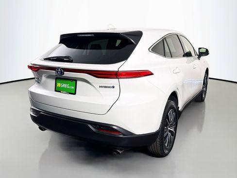 Used 2021 Toyota Venza LE AWD/4WD image 10