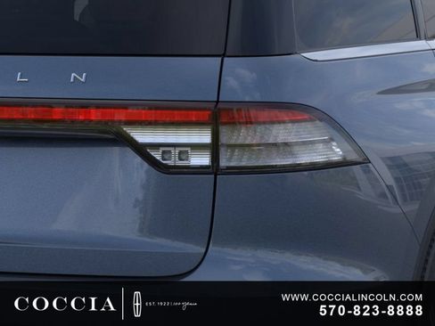 New 2026 Lincoln Aviator AWD image 21