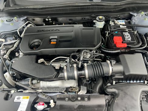 Used 2021 Honda Accord Touring image 34