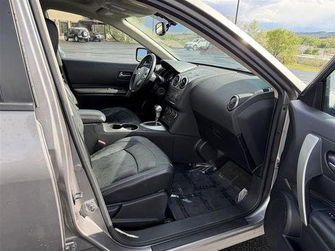 Used 2013 Nissan Rogue SL AWD/4WD image 10