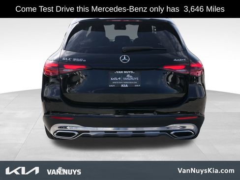 Used 2025 Mercedes-Benz GLC 350e 4MATIC image 5