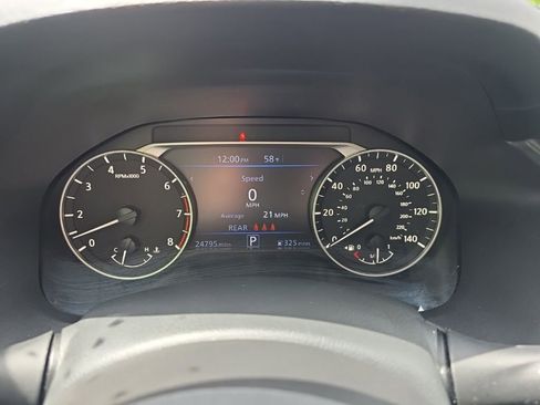 Used 2025 Nissan Altima 2.5 SV FWD image 23