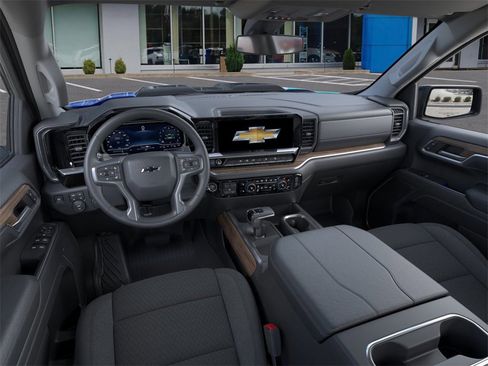 New 2026 Chevrolet Silverado 1500 LT Trail Boss w/ LPO, Dark Essentials Package image 15