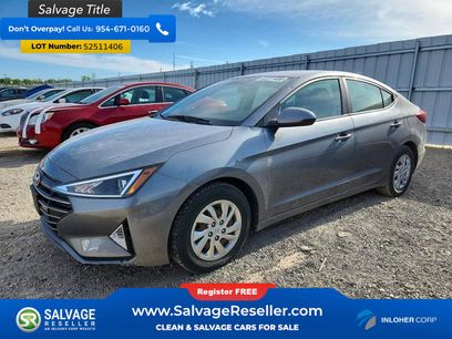 Used 2019 Hyundai Elantra SE w/ Cargo Package