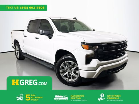 Used 2024 Chevrolet Silverado 1500 Custom image 1