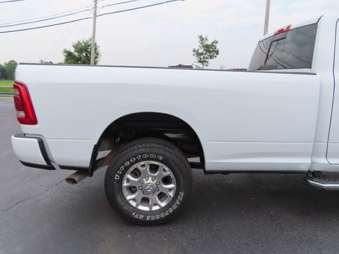Used 2024 RAM 2500 Laramie AWD/4WD image 19