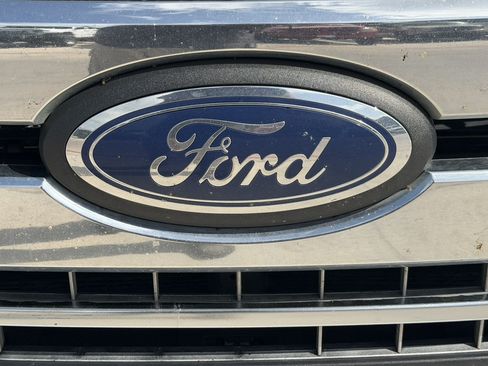 Used 2018 Ford F150 XLT w/ Equipment Group 302A Luxury RWD image 15