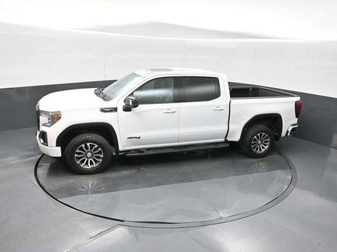 Used 2020 GMC Sierra 1500 AT4 w/ AT4 Premium Package image 18