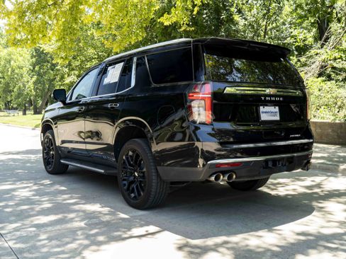 Used 2023 Chevrolet Tahoe Premier AWD/4WD image 7