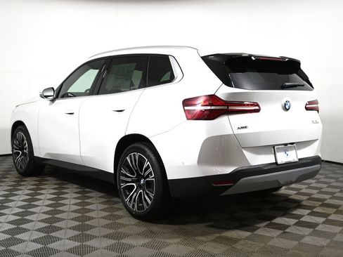 New 2026 BMW X3 xDrive30 w/ Premium Package image 5