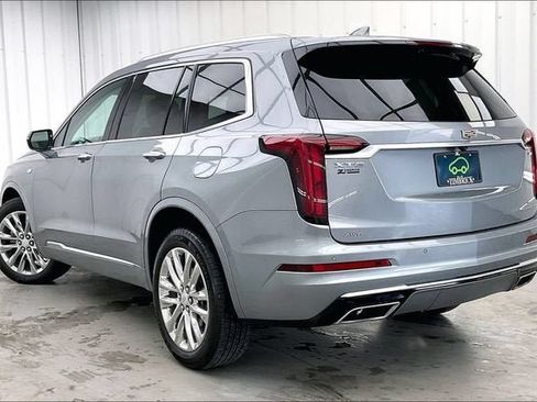 Certified 2023 Cadillac XT6 Premium Luxury w/ Technology Package AWD/4WD image 11