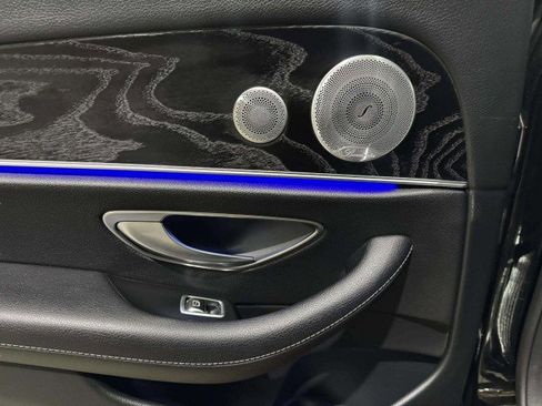 Used 2020 Mercedes-Benz E 450 4MATIC Sedan image 42