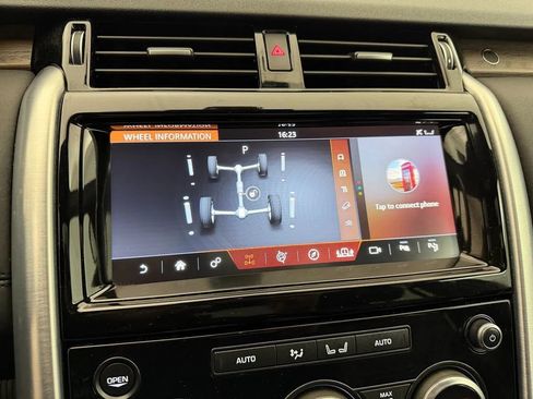 Used 2020 Land Rover Discovery HSE AWD/4WD image 31