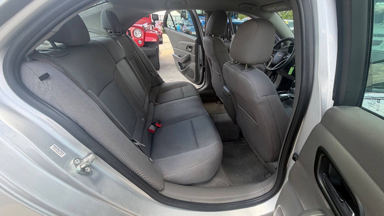 Used 2015 Chevrolet Malibu LS w/ Protection Package FWD image 11